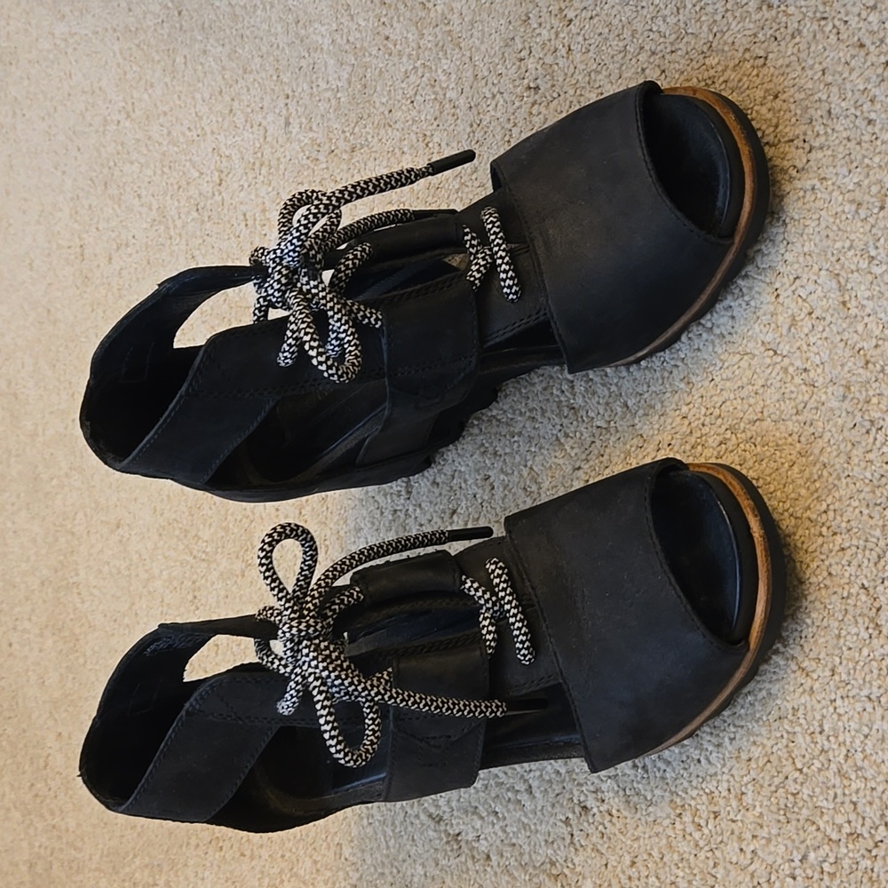 Sorel Wedge sandals
